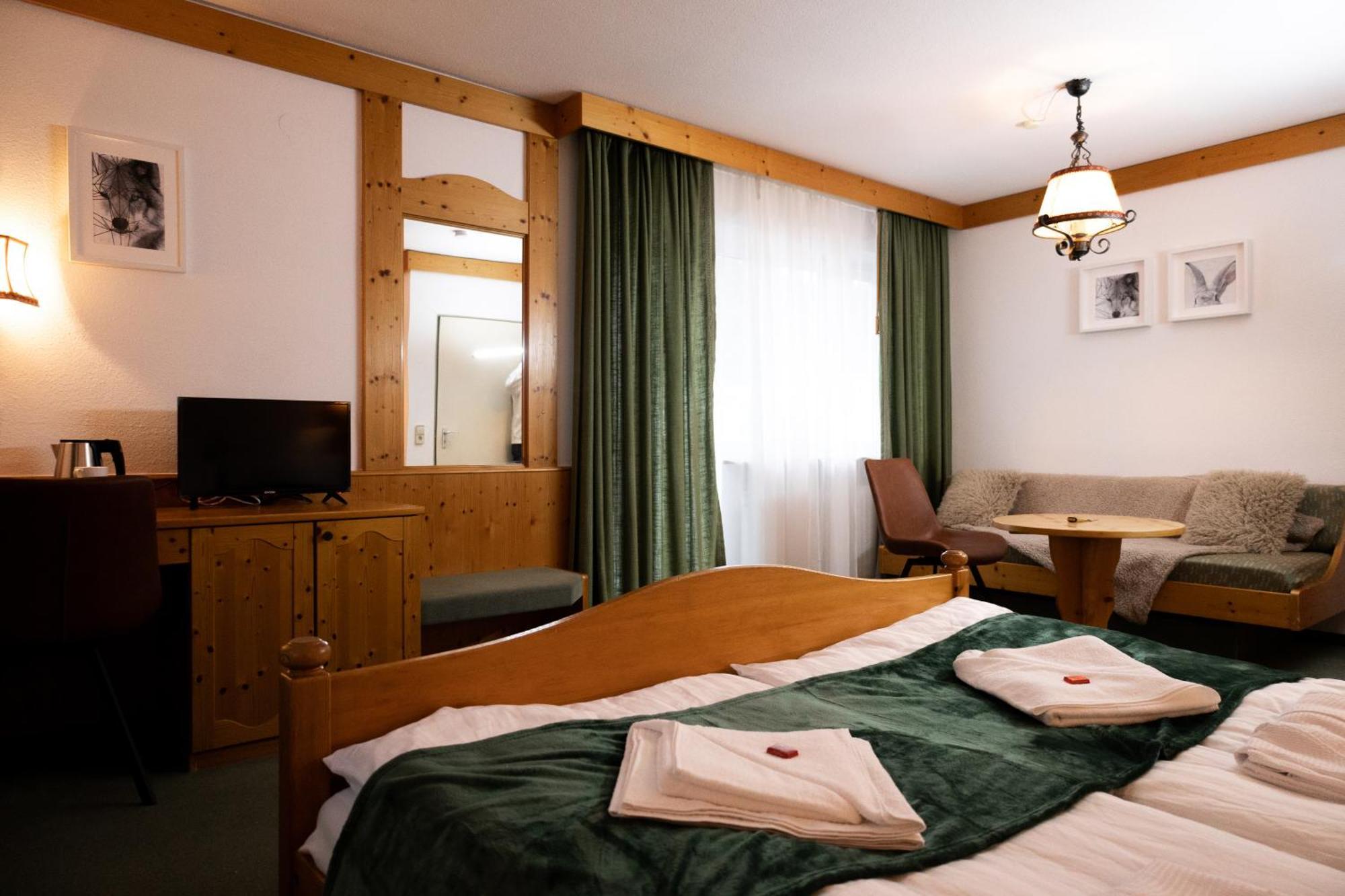 Hotel Zum See, Titisee Екстер'єр фото