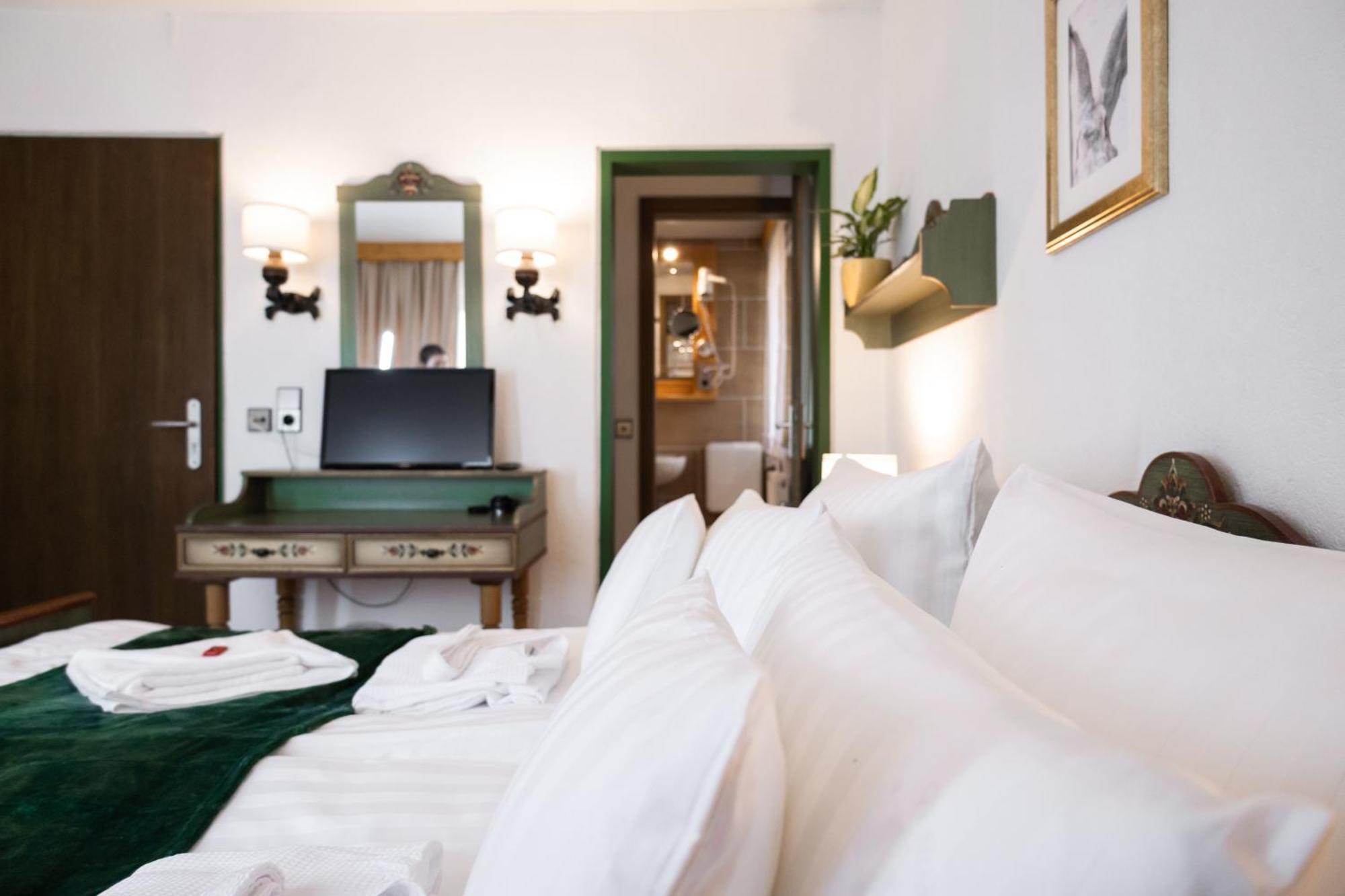 Hotel Zum See, Titisee Екстер'єр фото